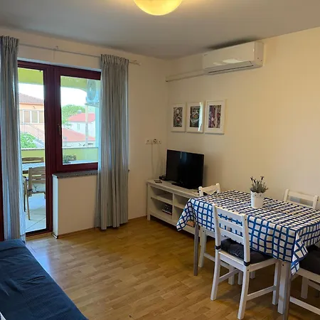 Daniela Apartment Malinska